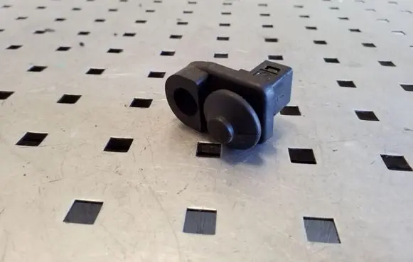 Subaru Outback Front door sensor 