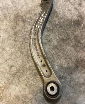 Mercedes-Benz C W204 Rear control arm 20407F13
