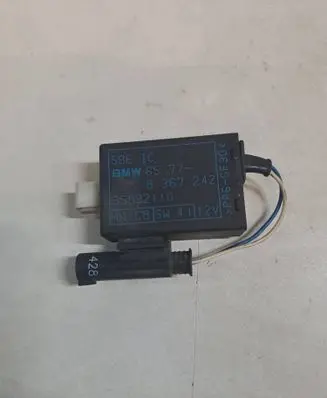 BMW 5 E39 Seat pressure sensor 8367242