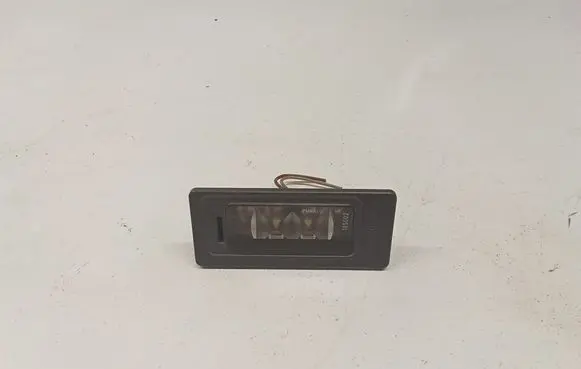Volkswagen Touran II Number plate light 3AF943021A