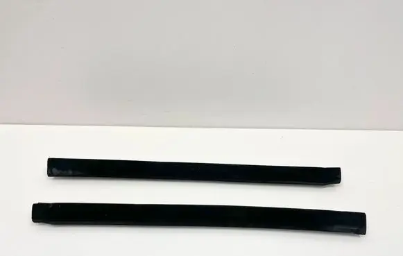 Mercedes-Benz SL R230 Rear door rubber seal (on body) A2306730165 A2306730265