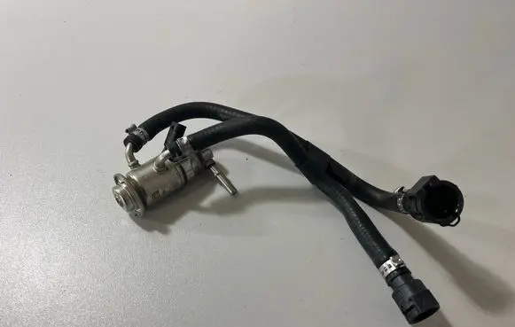 BMW X3 G01 AdBlue injector 8580210 8598380
