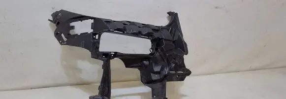 BMW X5 G05 Front bumper mounting bracket 7421820