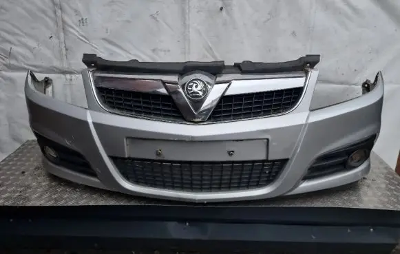 Opel Signum Front bumper 13182889 904000001 551004542