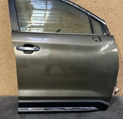 Subaru Ascent Front door