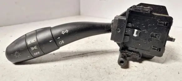 KIA Ceed Indicator stalk 3673ma