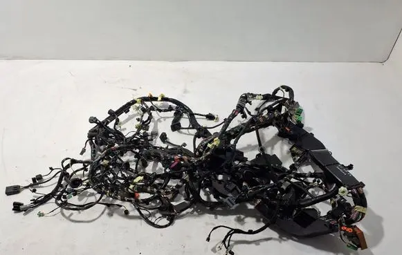 Volvo XC40 Wiring harness 32340068