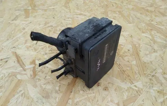 Audi A3 S3 8P ABS Pump 1K0614517B