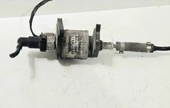 Audi A6 S6 C6 4F Webasto auxiliary heater fuel pump 22454401