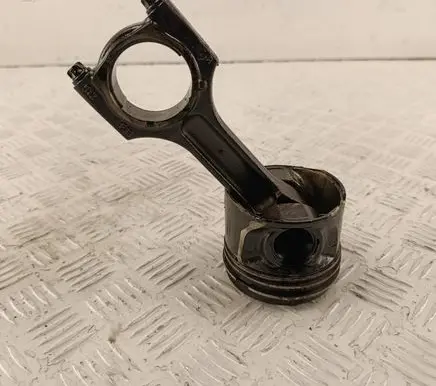 BMW X5 E70 Piston with connecting rod 