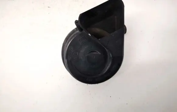 Mercedes-Benz CLS C219 Horn signal e9011165