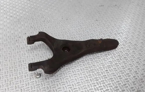 Toyota Avensis T250 Clutch release arm fork 