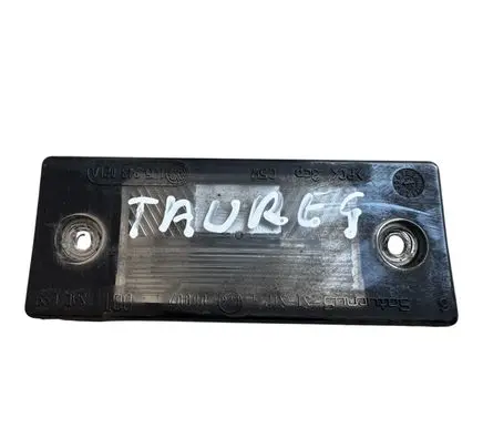 Volkswagen Touareg I Number plate light