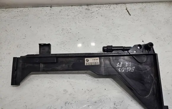 BMW 3 E46 Radiator mount bracket 2248408