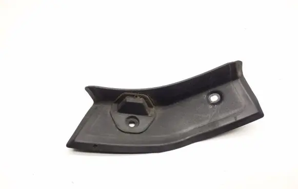 Mercedes-Benz C W204 Other trunk/boot trim element A2046933633