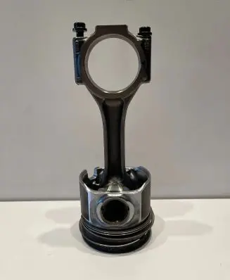Volkswagen PASSAT B6 Piston with connecting rod 81L97A8 BKP