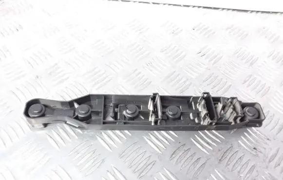 Tail light part