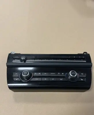 BMW 5 F10 F11 Interior fan control switch 6824207