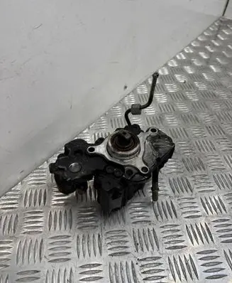 Fuel injection high pressure pump