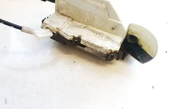 Peugeot 508 Front door lock PSA574388