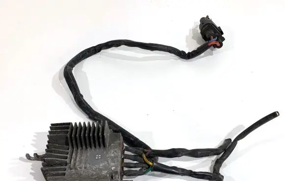 Audi A4 S4 B6 8E 8H Fan control module 8E0959501D