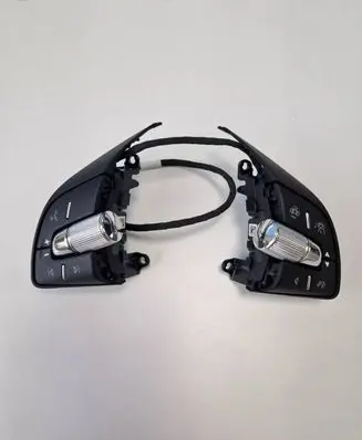 Skoda Octavia Mk4 Steering wheel buttons/switches 5E3919719K