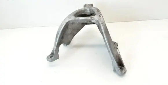 Audi A4 S4 B9 Engine mounting bracket 8W0199307F