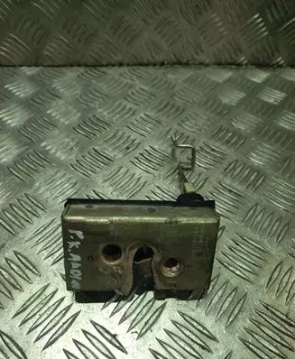 Audi 100 200 5000 C3 Front door lock 443837015G
