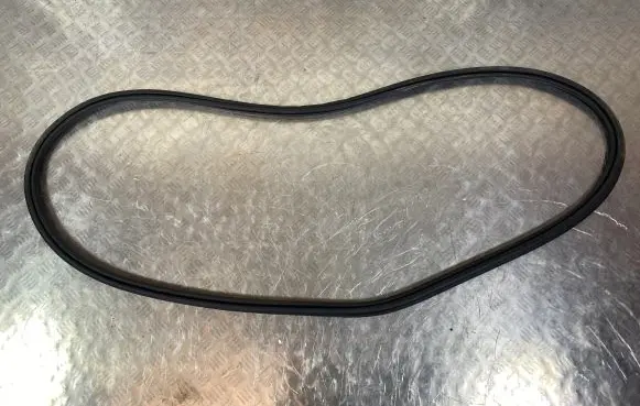Polestar 2 Rear door rubber seal (on body) 