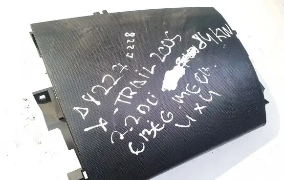 Nissan X-Trail T30 Glove box 68275eq300 h2903