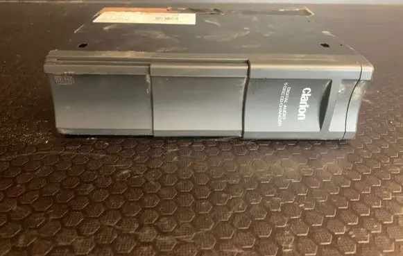 CD/DVD changer