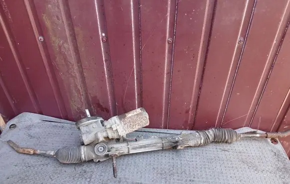 Citroen C3 Steering rack 819431