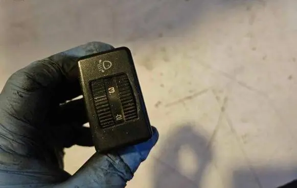 Volkswagen Transporter - Caravelle T4 Headlight level height control switch 701941333