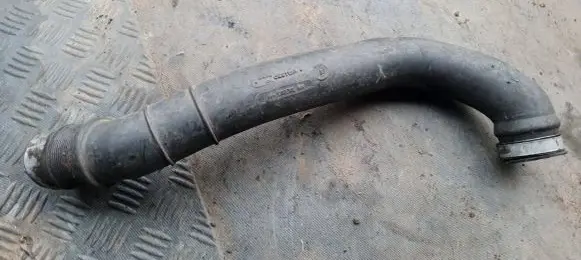Volvo S40, V40 Intercooler hose/pipe 30620813