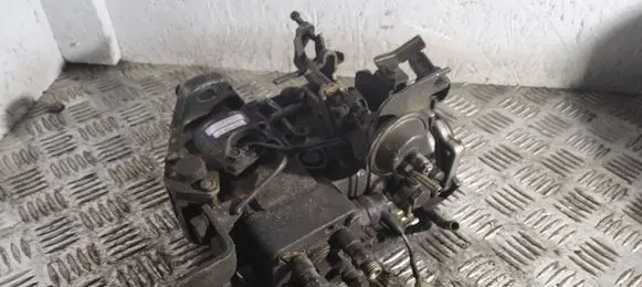 Mitsubishi Pajero Fuel injection high pressure pump 1046408121 1047408121 MD167342