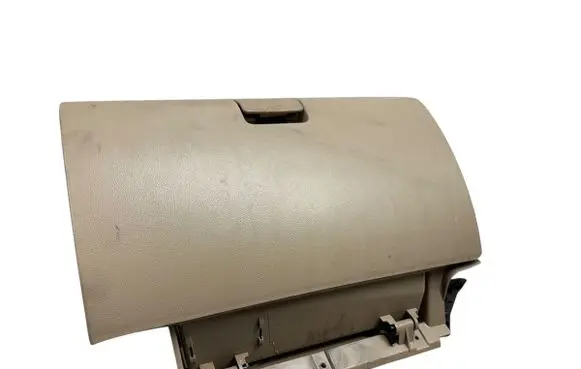 Chevrolet Captiva Glove box 96630050