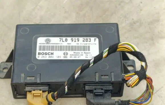 Volkswagen Touareg I Parking PDC control unit/module 7L0919283F 0263004109