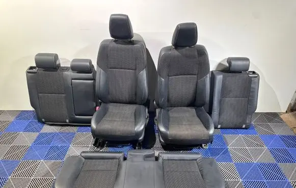 Toyota Auris E180 Interior set 