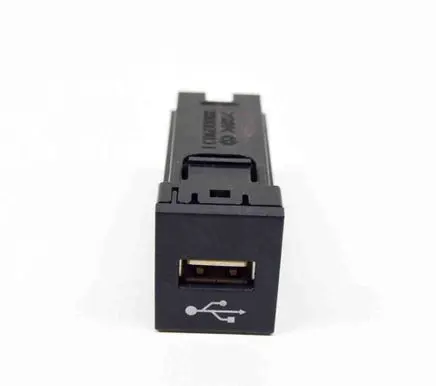 Toyota C-HR I AUX in-socket connector 86190F4040 CAUS19E1AE