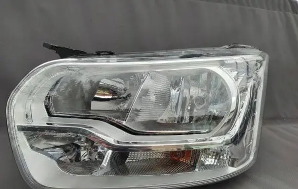 Ford Transit Headlight/headlamp BK3113D153BG