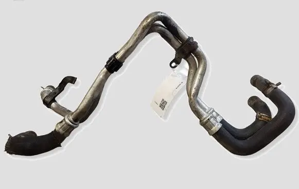 Citroen C5 Engine coolant pipe/hose 9653560380
