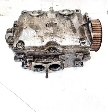 Subaru Legacy Engine head 