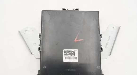 Toyota Prius (XW30) Engine control unit/module 8926147030