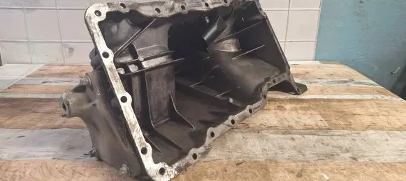 Mercedes-Benz A W168 Oil sump A1660141302
