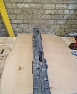 Mercedes-Benz GL X164 Rear bumper foam support bar A1643150265