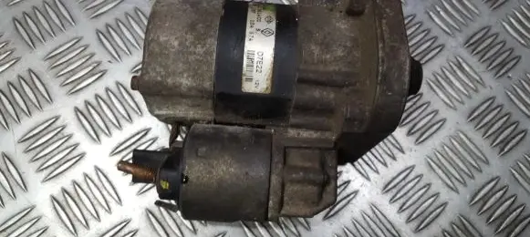 Renault Megane I Starter motor 105119F104674 D7E22