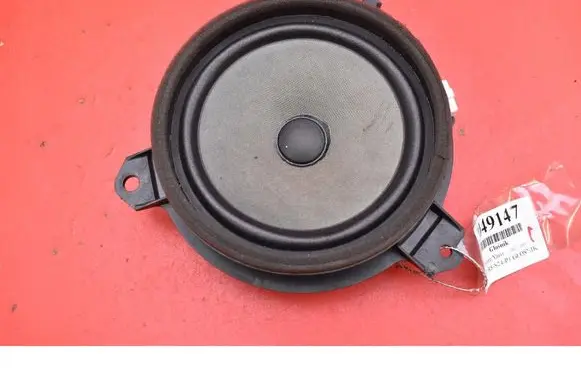 Toyota Yaris Subwoofer speaker 861600D370