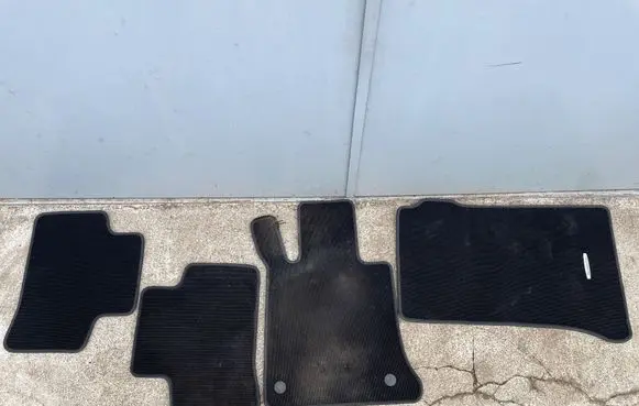 Mercedes-Benz GLK (X204) Car floor mat set A2046801048 195940 A2046800948