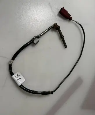 Volkswagen Tiguan Exhaust gas temperature sensor 03L906088C