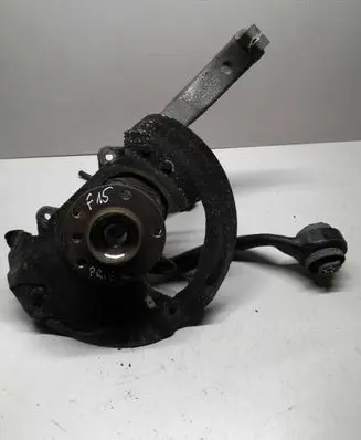 BMW X5 F15 Front wheel hub 6773784 16193510